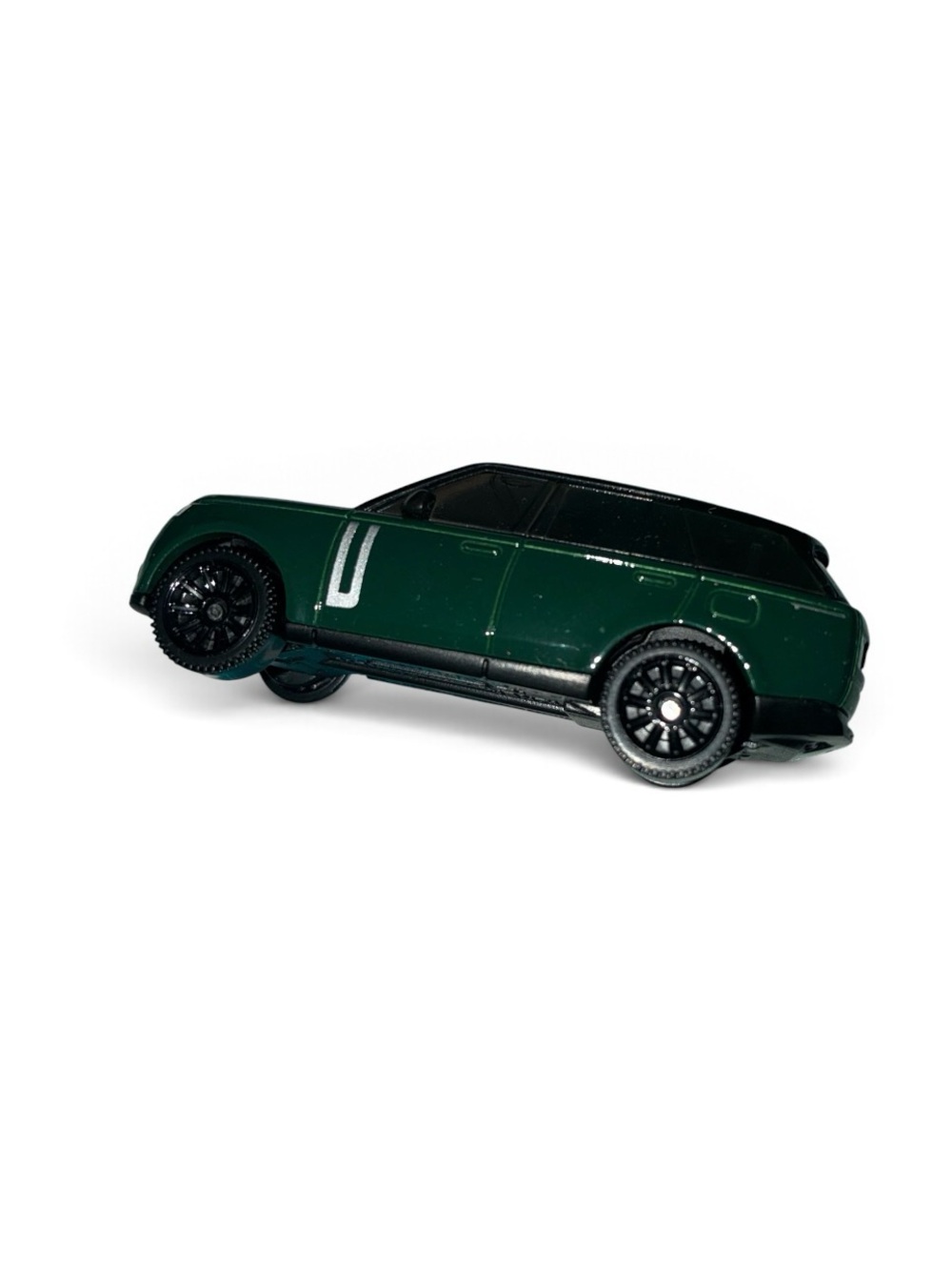 Matchbox 2024 Range Rover PHEV Toy Car - Picture 2 of 5